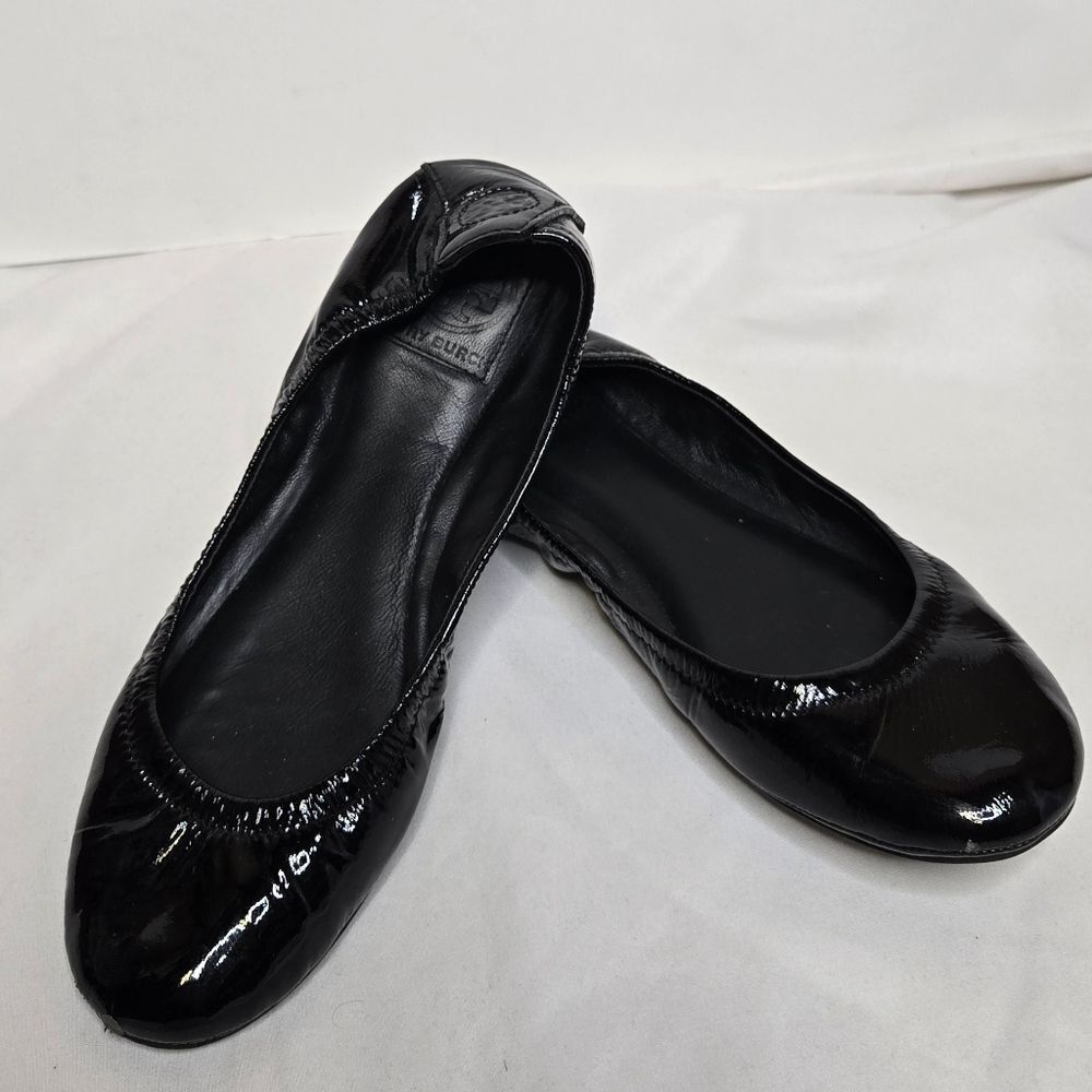 TORY BURCH Eddie black patent leather shiny stretch ballet flats 8